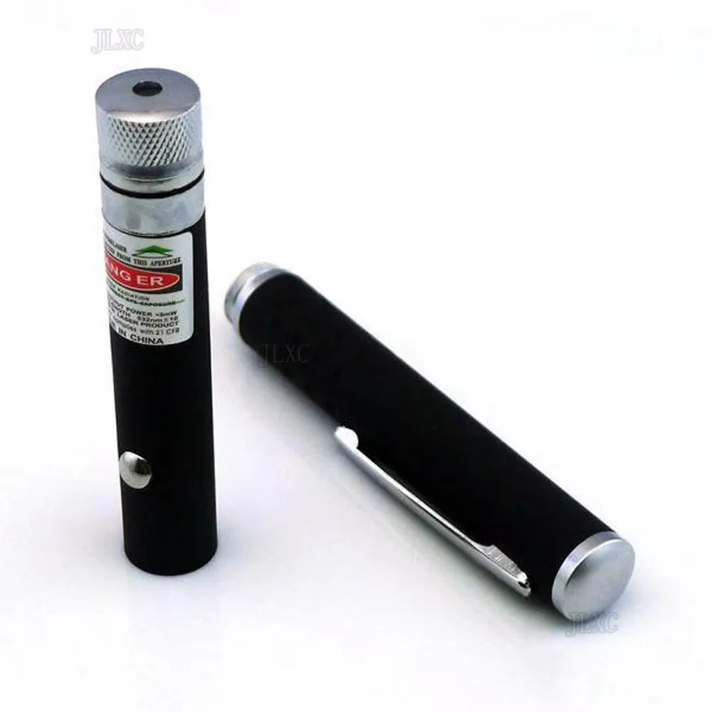 （電池は付属しません）緑色と赤色のレーザーポインター、教育用 - Laser Pointer Cat Toy Automatic のレビューと価格