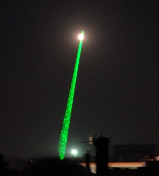 グリーンレーザーポインター 教材 ペット用LED懐中電灯 自 - Laser Pointer Cat Toy Automatic のレビューと価格
